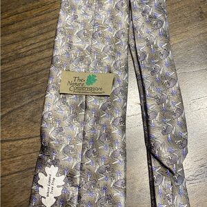 Natures Conservancy men’s tie, white lipped frog